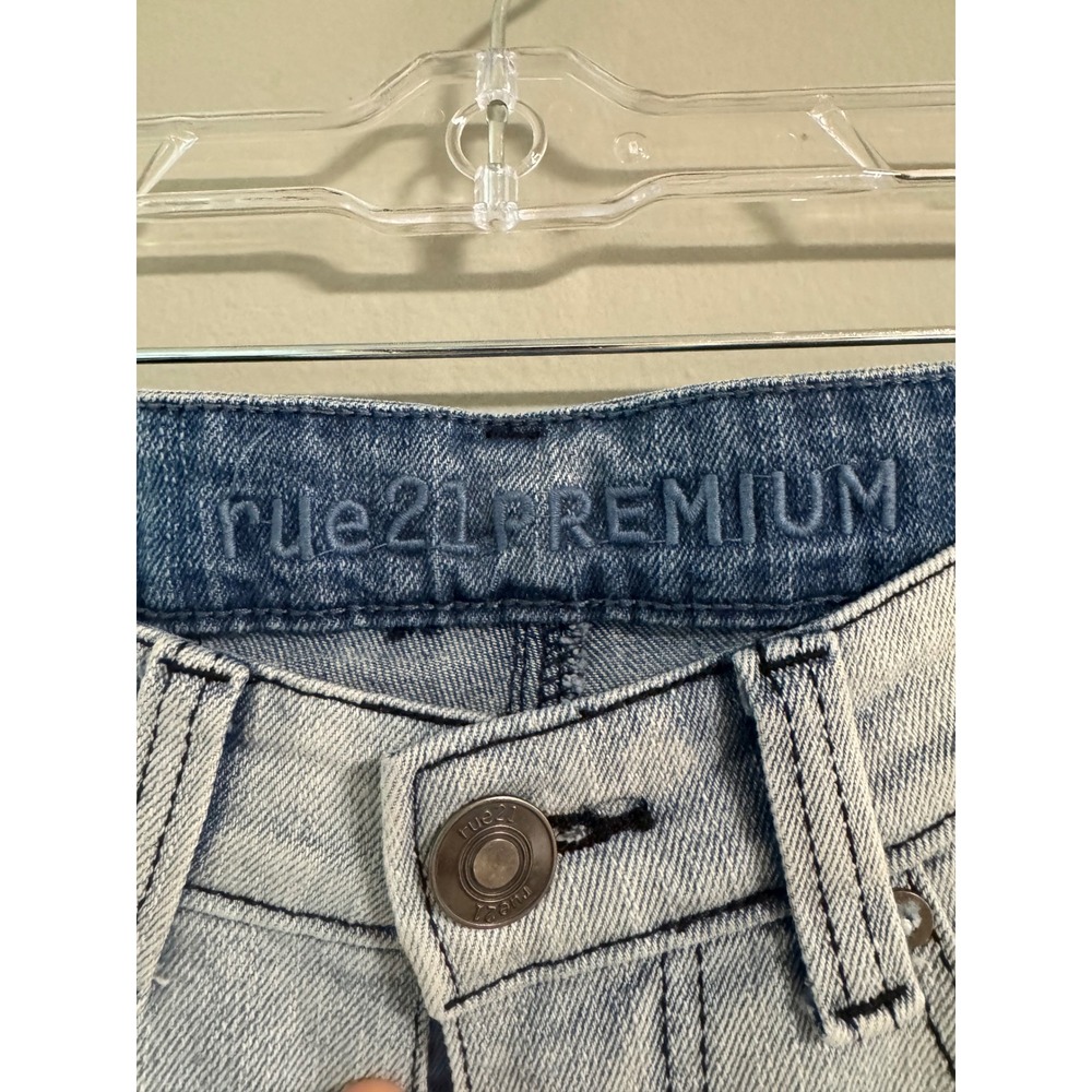 Rue21 Premium Supreme Flex Slim Taper Moto Distressed Jeans Mens 28x30 - Picture 2 of 9